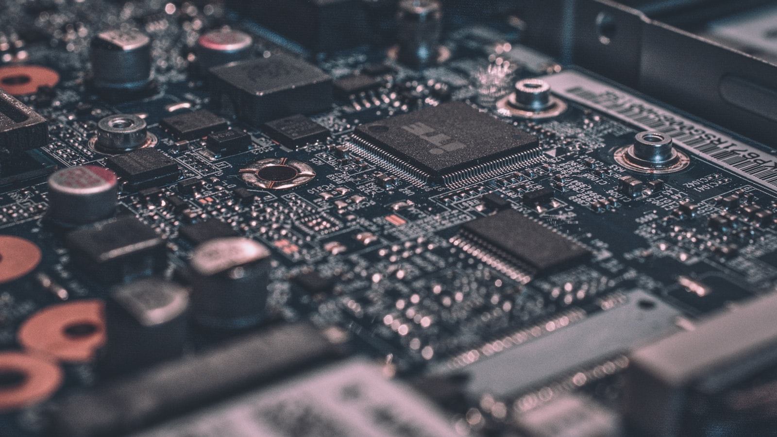A close-up of a circuit board, representing the technology behind note apps